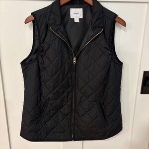 Old Navy Quilted Vest—Black